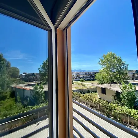 Daire Luxury Loft In Avlonya